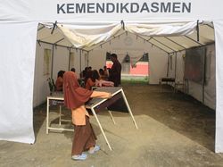 Revitalisasi Sekolah di Wilayah Bencana Sumatera Sudah Berjalan, Segini Anggarannya