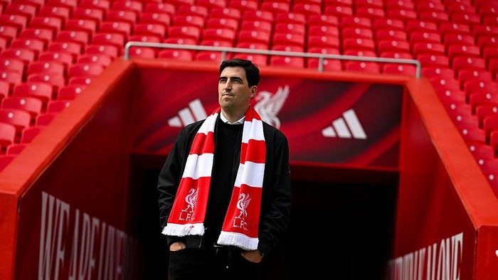 Andoni Iraola tidak sabar beraksi di depan Anfield. 