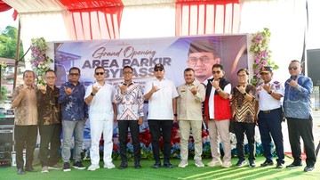 Andre Rosiade Resmikan Area Parkir Truk Bypass Pelabuhan Teluk Bayur