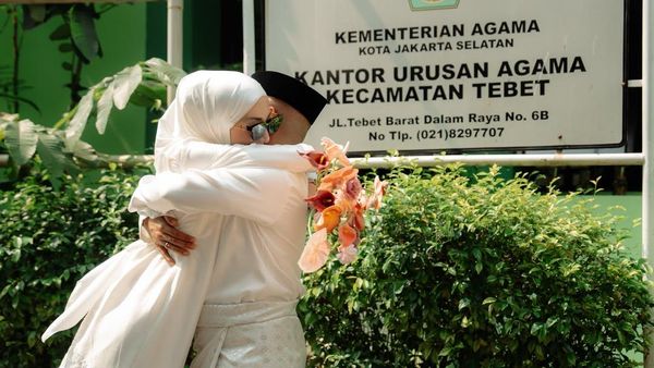 Jumat Syahdu... Hassan Alaydrus Nikahi Audrey Jesslyn di KUA