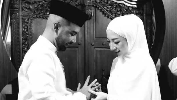 Hassan Alaydrus dan Audery Jesslyn menikah