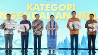 Kemendagri Beri Penghargaan Pemda Berprestasi Regional Jawa-Bali