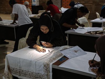 Pelatihan Batik Gratis Dorong Pelestarian dan Kemandirian Ekonomi