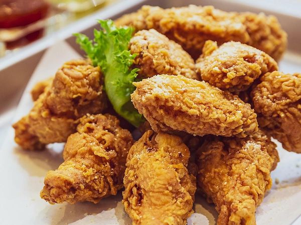 Renyah Juicy! 10 Ayam Goreng Terbaik Dunia Ini Wajib Dicoba