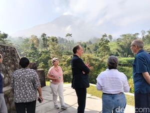 Kunjungi Pos Babadan, Dubes Prancis Fabien Penone Kagumi Keindahan Merapi
