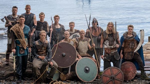 Foto Tak Biasa Timnas Norwegia: Haaland Cs Gagah Berdandan ala Viking