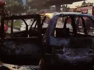 Mobil Terbakar di Tanah Sareal Bogor, Api Muncul dari Bawah Jok