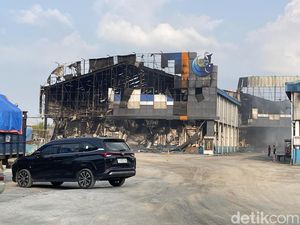 Kebakaran Pabrik Pengolahan Ikan di Pati Padam Setelah Berkobar 11 Jam