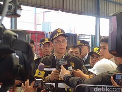 Video Purbaya Larang Transaksi Pakai Dolar AS di Pelabuhan: Nanti Saya Hajar