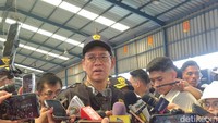 Purbaya Turun Gunung ke Tanjung Priok Cek Laporan 3.100 Kontainer Numpuk
