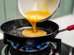 Benarkah Telur Omega-3 Tak Boleh Didadar? Ini Faktanya