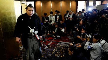 Dari Ukraina ke Panggung Sumo Jepang, Aonishiki Dirayakan Bak Pahlawan