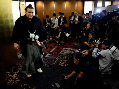 Dari Ukraina ke Panggung Sumo Jepang, Aonishiki Dirayakan Bak Pahlawan