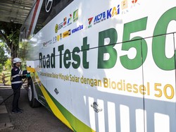 Bahlil Ungkap Hasil Uji BBM B50, Meluncur 1 Juli