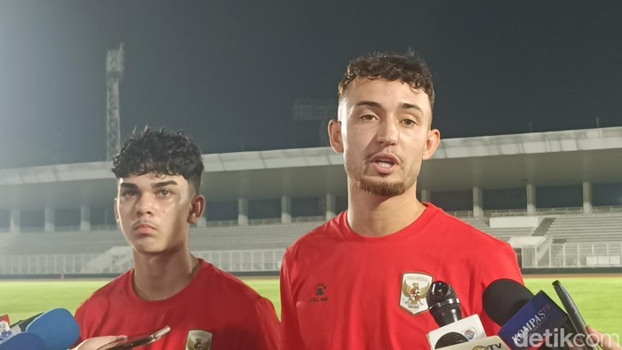 Timnas Indonesia cuma menggelar latihan pemulihan jelang laga FIFA Matchday kedua kontra Mozambik. Tim asuhan John Herdman masih kelelahan usai jumpa Oman.
