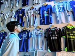 Napak Tilas Persib Lewat Pameran Wall of Champions
