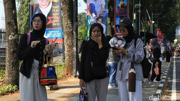 GBK Diserbu Warga, Akhir Pekan di Senayan Dipadati Ribuan Pengunjung