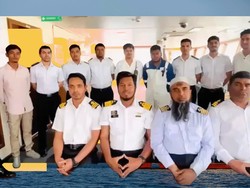 Kisah Pelaut Hidup Mecekam Terjebak di Selat Hormuz Selama Hampir 100 Hari