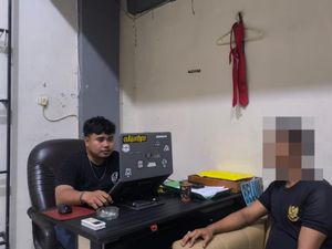 Pria Sumenep Ngaku Bisa Loloskan PNS-Polisi, Korban Rugi Rp 600 Juta