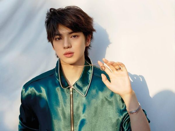 Gantengnya Cha Jun Hwan, Atlet Figure Skater Bakal Akting di Sitkom tvN
