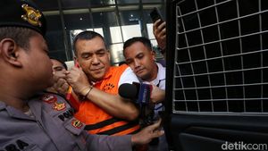 Digelandang ke KPK, Silmy Karim Jalani Pemeriksaan Perdana Kasus Izin Tinggal WNA