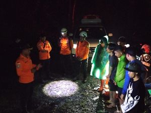 13 Pendaki di Gunung Salahutu Maluku Dievakuasi karena Hipotermia-Sesak Napas