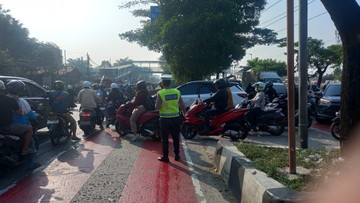 Situasi Lalin Jakarta Senin Pagi, Ada Kepadatan di Daan Mogot