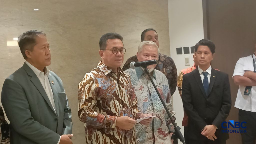 Menteri Perdagangan Budi Santoso dalam konvensi pers di Kemendag, Senin (8/6/2026). (CNBC Indonesia/Ferry Sandi)
