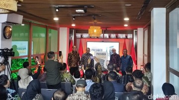 Buku 'Presiden Solusi' Catat 108 Solusi Prabowo Jawab Persoalan Rakyat