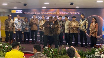 Buku 'Laku Spiritual Pak Harto' Diluncurkan, Kupas Cara Soeharto Rekrut Pembantu