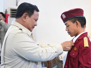 Temui Siswa Sekolah Rakyat, Prabowo: Kalau Diejek, Balas dengan Santun