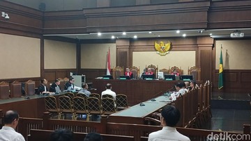 Saksi Ungkap Ucapan Dirjen Bea Cukai soal Importir: Tak Dibinasakan tapi Dibina