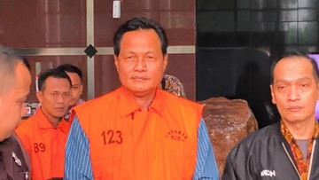Bupati Muara Enim Edison Resmi Ditahan KPK