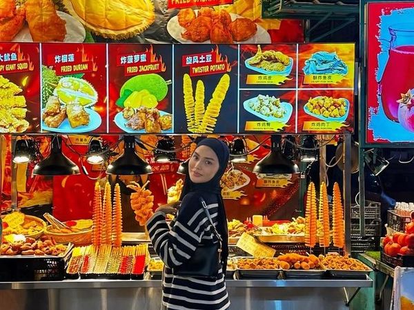 Dara Arafah Hobi Kulineran, Jajan Kentang di Pasar Malam hingga BBQ-an!