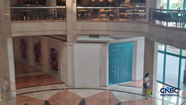 Gerai Tiffany & co di Plaza Senayan, Jakarta. (CNBC Indonesia/Chandra Dwi Pranata)