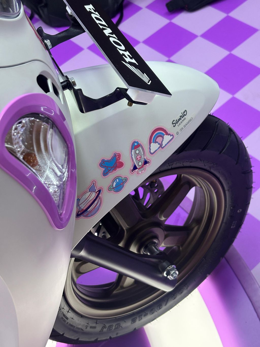 Honda Scoopy Kuromi Special Edition di MMAJ Jakarta 2026