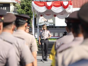 Kapolres Kediri Minta Bhabinkamtibmas Jadi Penyelesai Masalah Warga
