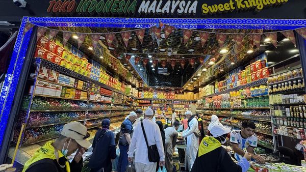 Pasar Al Waha Jadi Magnet Belanja Jemaah Haji di Makkah