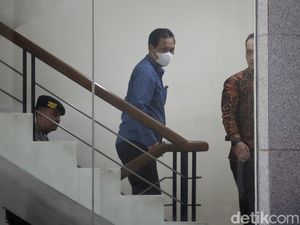 KPK Tetapkan Bupati Muara Enim Edison Tersangka Kasus Pengadaan di Disdikbud