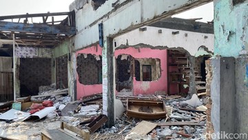 Sejumlah Rumah di Lenteng Agung Hendak Digusur, Warga Menangis Histeris