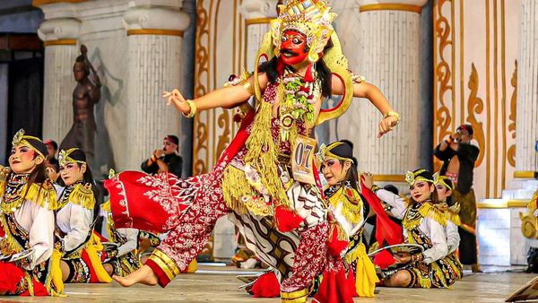 Semangat Muda Menjaga Napas Reog Ponorogo