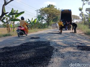 Pemprov Pastikan Perbaikan Jalan Randublatung-Cepu Tuntas