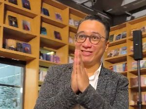 Video Tips Atasi Gugup Saat Public Speaking ala Bayu Oktara