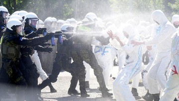 Chaos di Estonia, Polisi Bentrok Sengit dengan Massa dalam Simulasi Krisis Nasional Lynx 2026