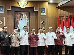 Jumhur-Koster Deklarasi Gerakan Pemilahan Sampah 100% di Seluruh Bali