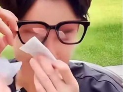 Aktor China Jadi Trending, Disebut Nangis di Livestreaming karena Sepi Job