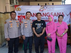 Polres Gianyar Beri Santunan untuk Personel Tertimpa Musibah