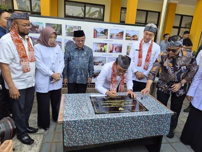 Kemendikdasmen-Kemenko PMK Resmikan Revitalisasi Sekolah di 2 SD Bogor