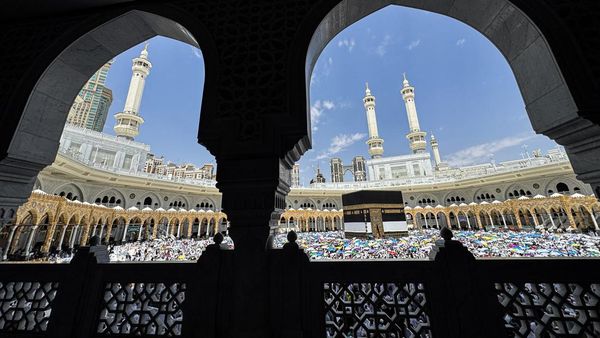 Lambaian Perpisahan di Baitullah, Jemaah Haji Tunaikan Tawaf Wada