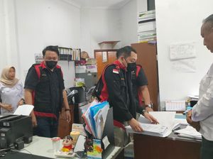 Kejati Jabar Geledah Kantor DPRD Indramayu